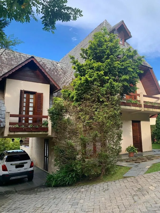 Lindo Chale Com Vista Para Campos Do Jordao